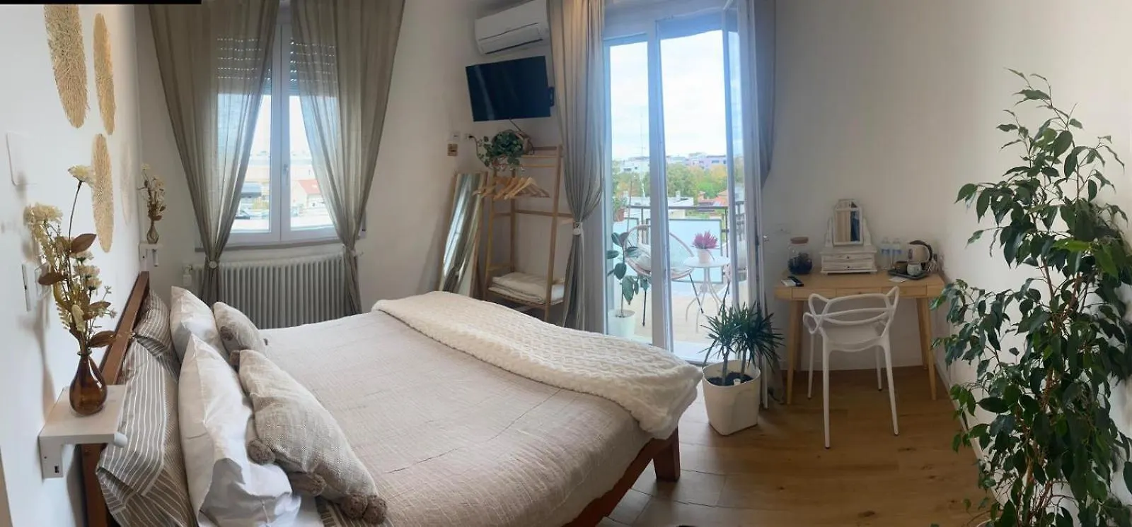 Keizna Rooms تشيزينا