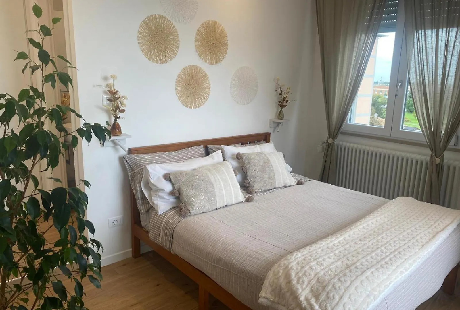Keizna Rooms تشيزينا
